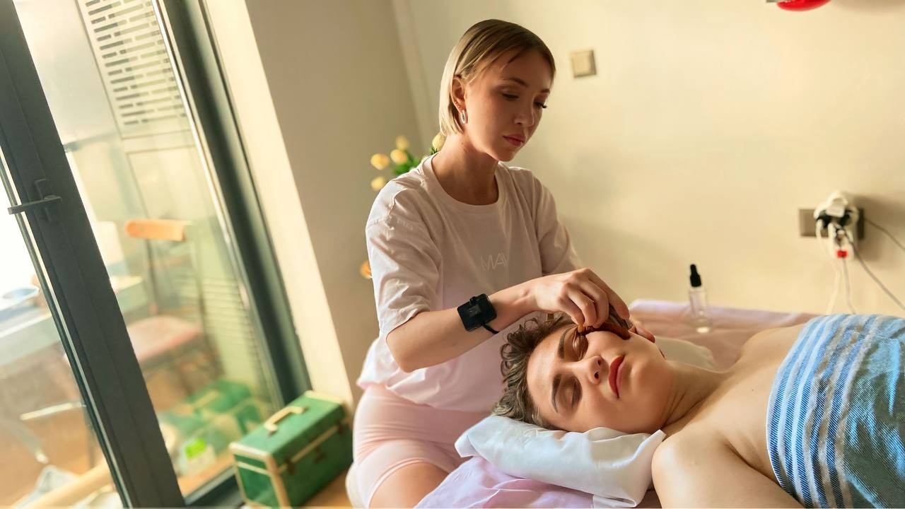 Asmr Massage Yulia - Face Massage