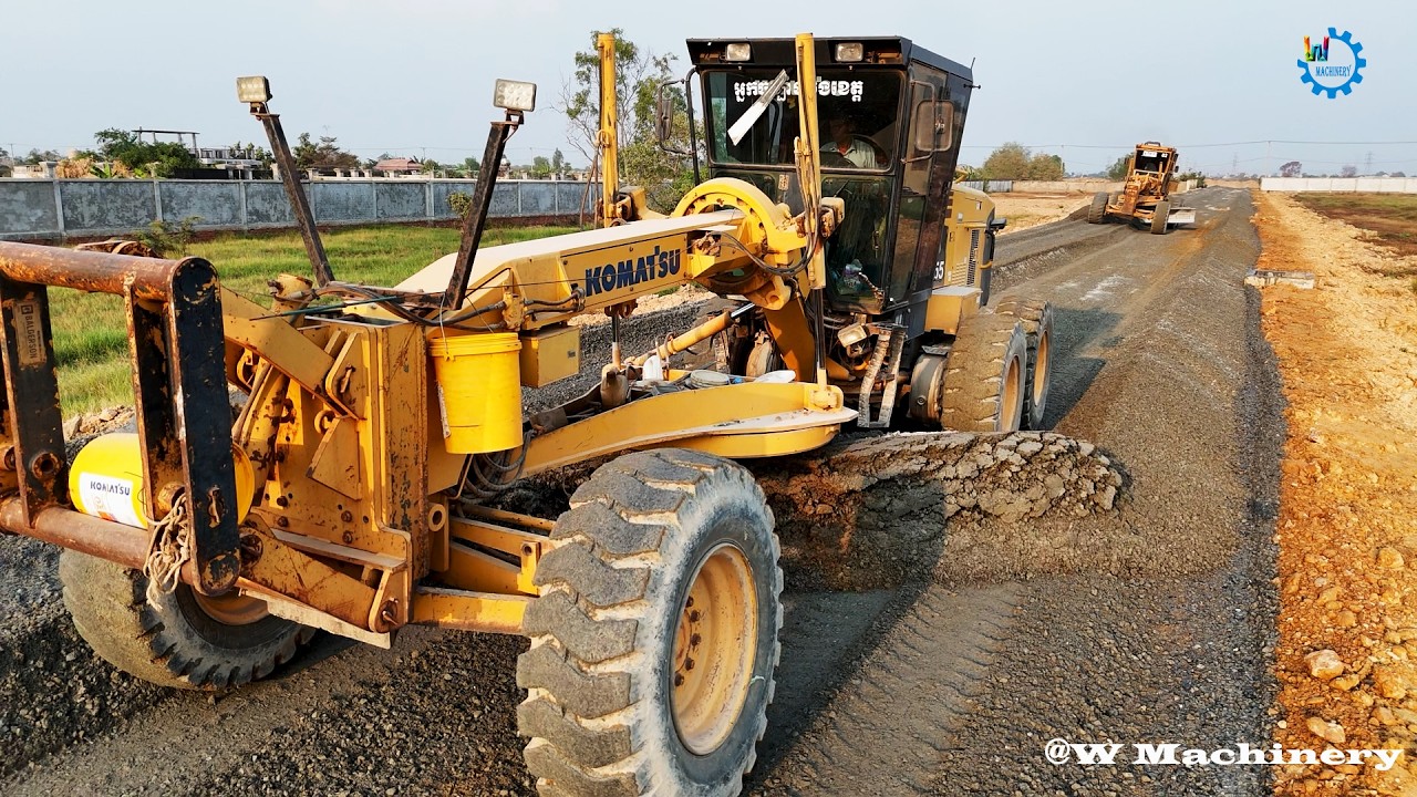 Nicely Mixing Action Komatsu Grader Trimming Gravel Making Village Roads Techniques Leveling Skills