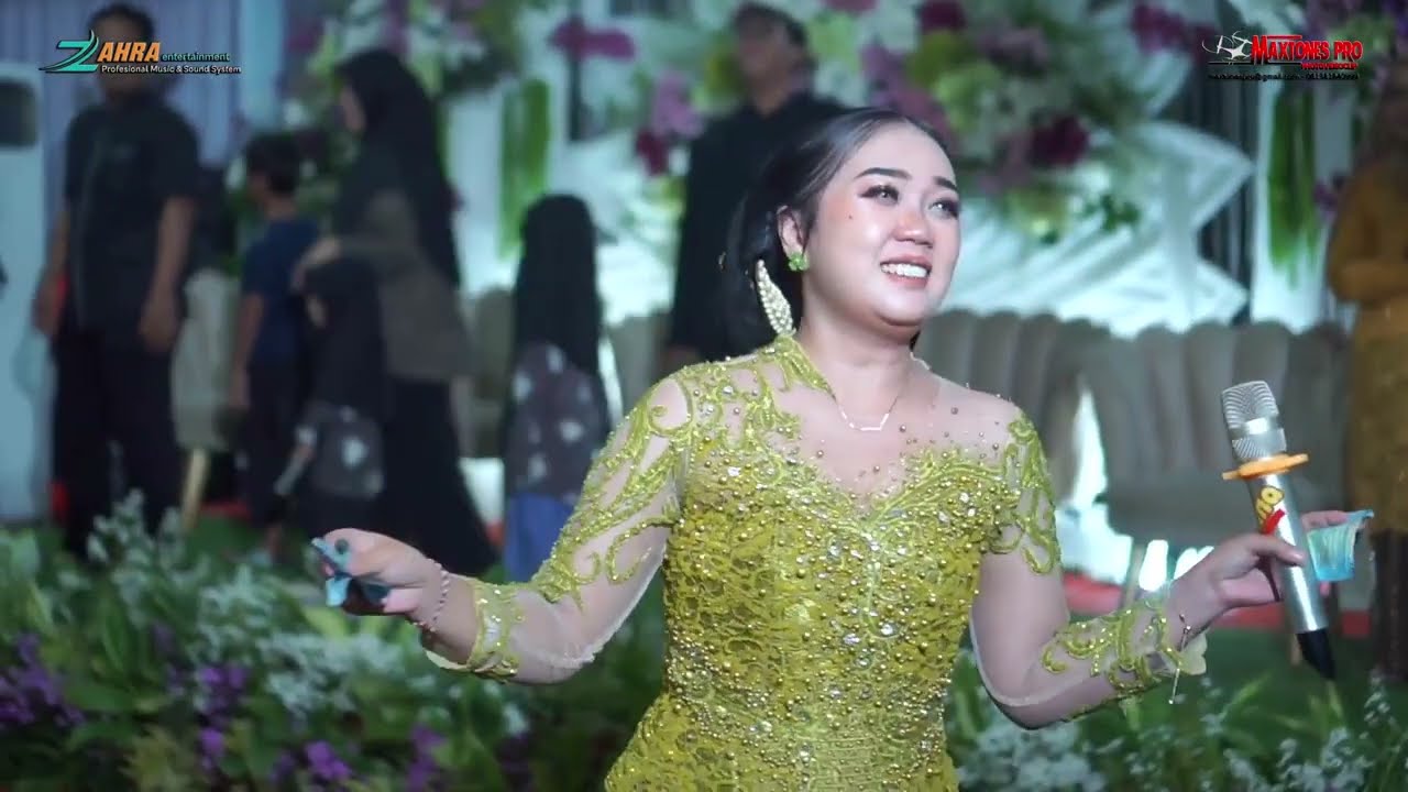 BANYU LANGIT   FITRI ZAHRA CAMPURSARI( 0813 1019 9797 )WEDD DITO & FEBI