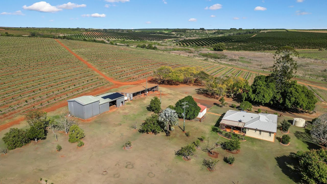 2 Frampton Road North Isis Qld