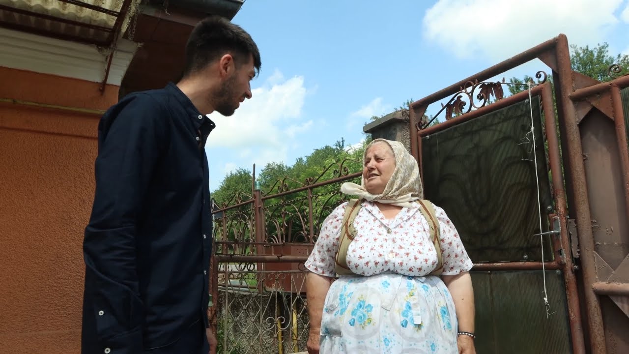 Am dat o tură prin Chinteni, satul Bunicii - MIRCEA BRAVO
