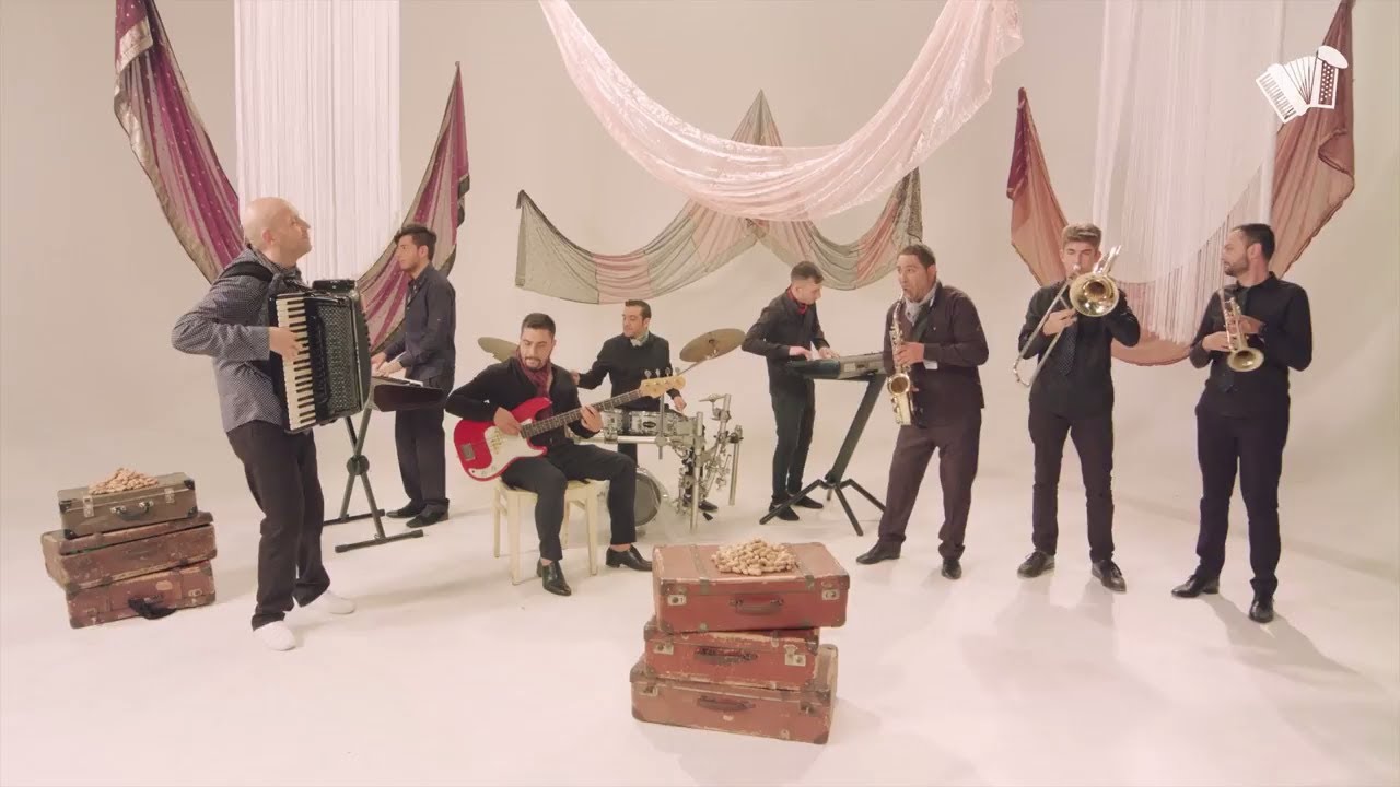Martin Lubenov Orkestar - Kiki Riki (Official Video)