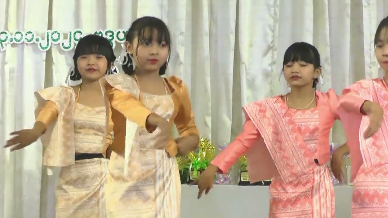 ထာဝရသစ္စာ-Grade-5 ကျောင်းသူလေးများ