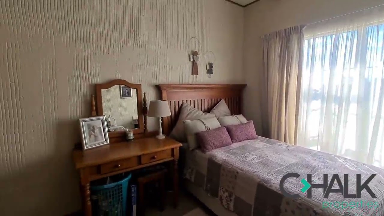 Beautiful 5 Bedroom Family Home, Steynsrus, Freestate for R880 000.00