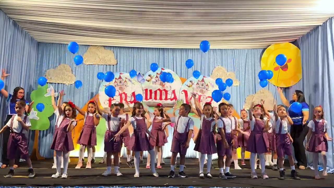 Apresentação   1º Ano  (Lindo Balão Azul)