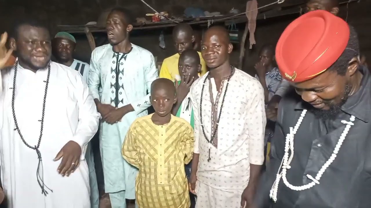 Accueil de la voix d'or Chahid Zan Gaoussou