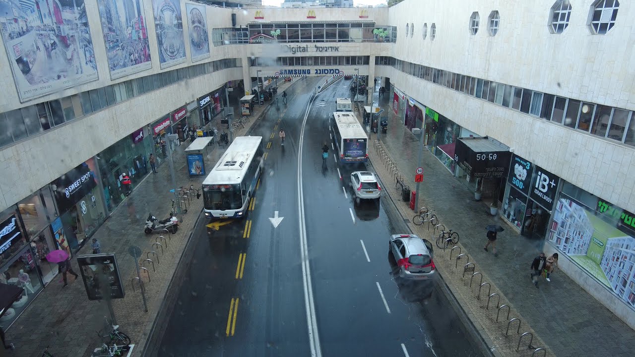 Dizengoff Center - An Israeli mall in Tel Aviv | walking tour | 4k |