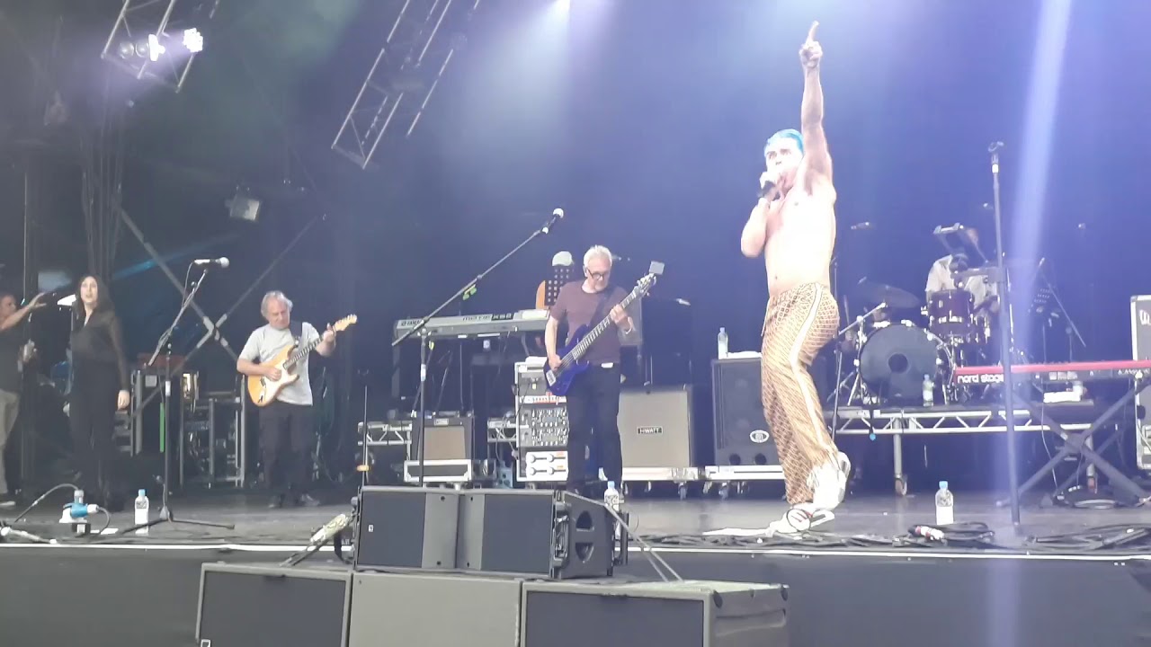 Trevor Horn band with Ryan Molloy