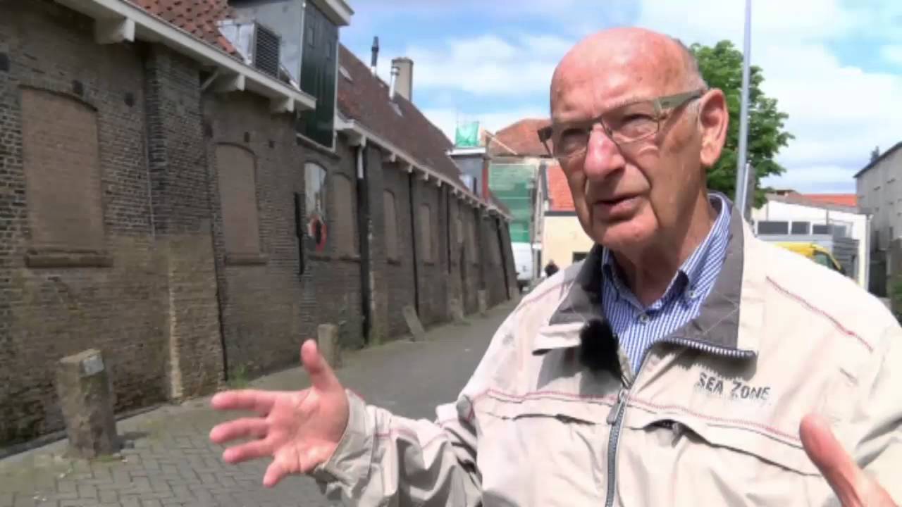 Auditour langs moordplekken in Gouda: 'hier heb ik hem gevonden, aan de muur zat bloed'