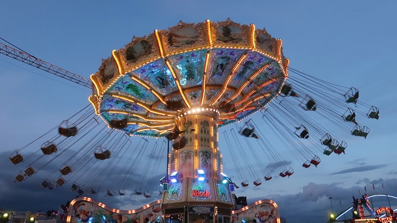 Wellenflug - Roie (Offride) Video von der Frühjahrs Dippemess in Frankfurt 2022