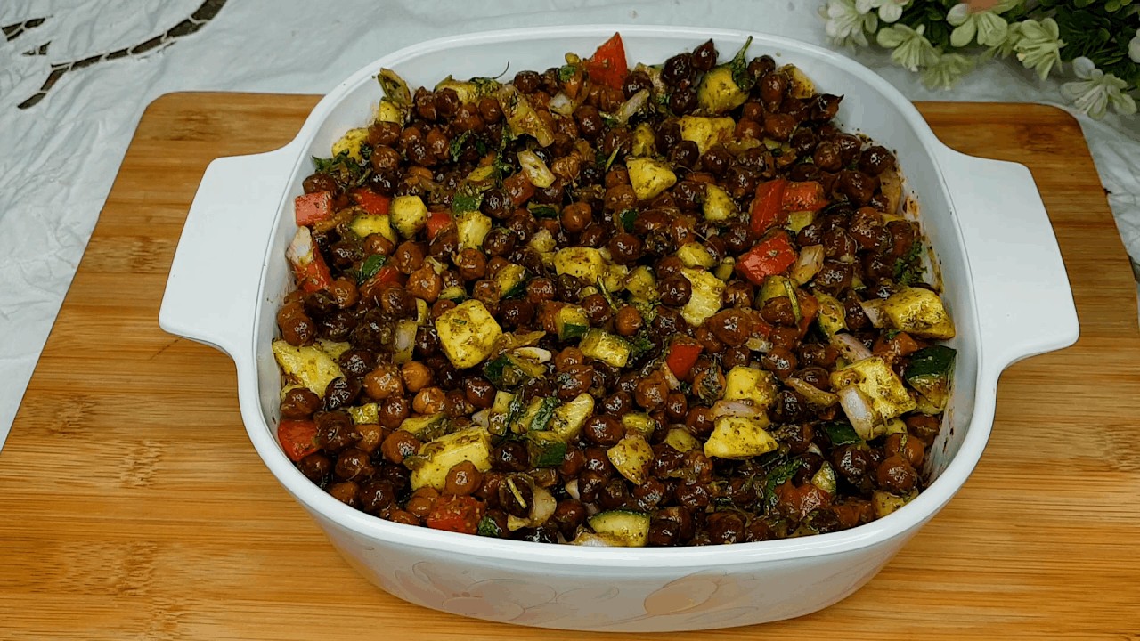 Chatpati Kalay Chanay Ki Chaat (Ramadan Series)