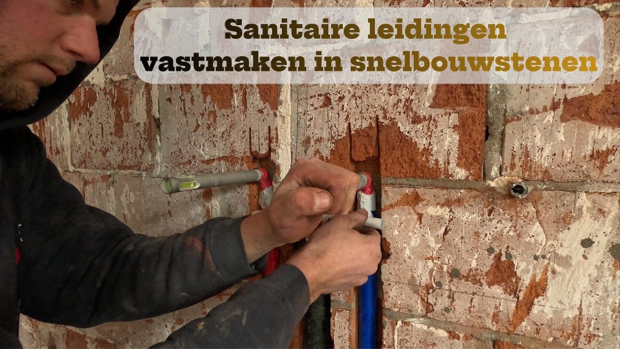 ♾️👉 Vast maken van sanitaire leidingen in snelbouwstenen renovatie te Roeselare