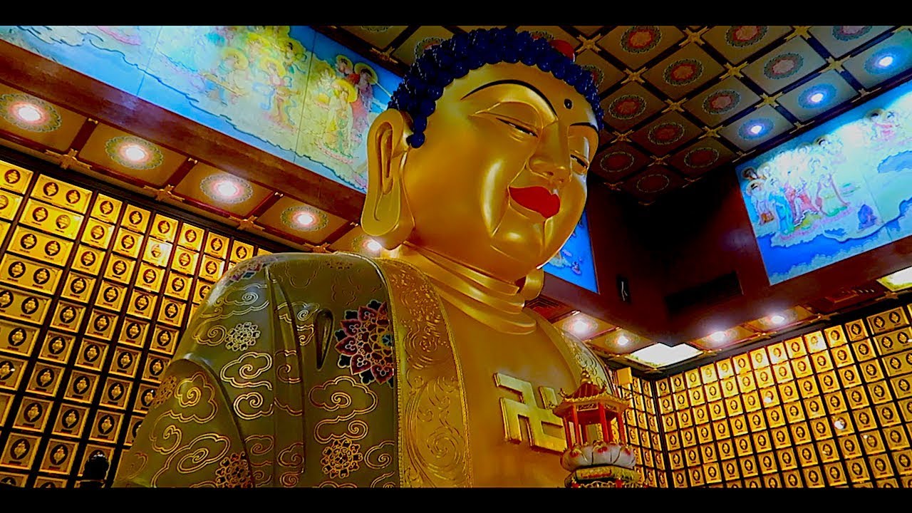 HONG KONG: Buddhist Temples | Ten Thousand Buddhas Monastery | (FULL HD)