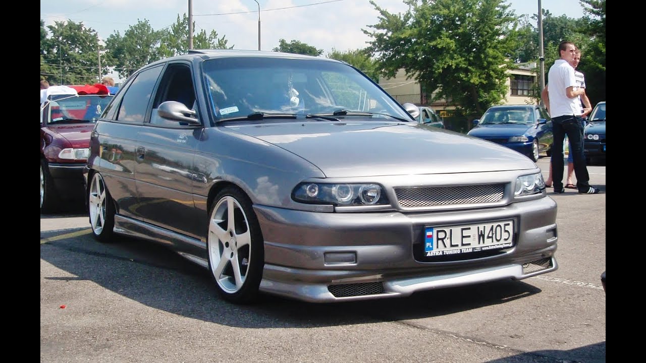 OPEL ASTRA F by mateuszws & kriss PART. 4  CZ.2