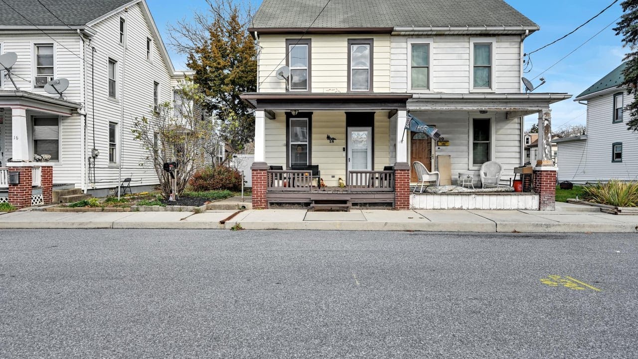 18 Jury St, Highspire, PA