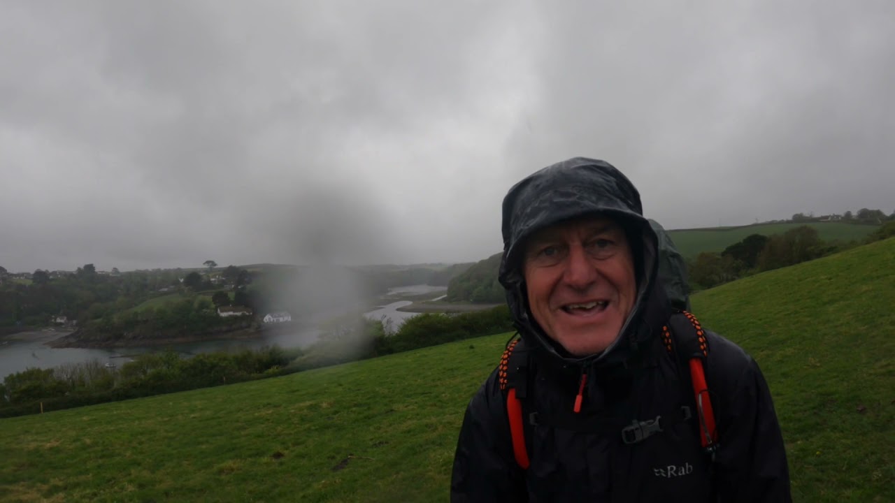 South West Coast Path Day 14. Porthallow to Maenporth