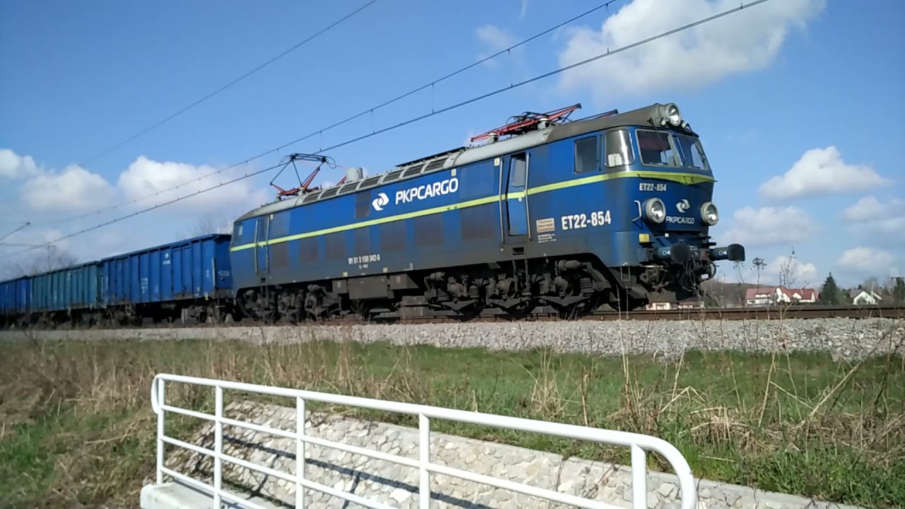 ET22-854 kr&oacute;tki skład węglarek