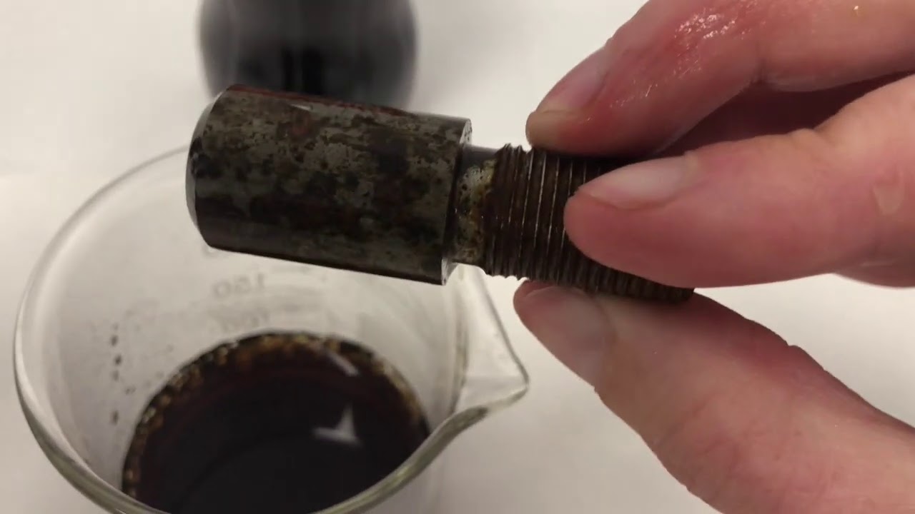 Co jest lepsze? Pespi czy Coca-Cola? Usuwanie rdzy ze stali.
