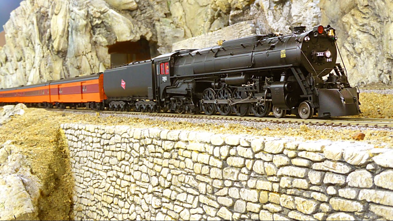 BLI Milwaukee 261 S3 first test with excursion train & written review.