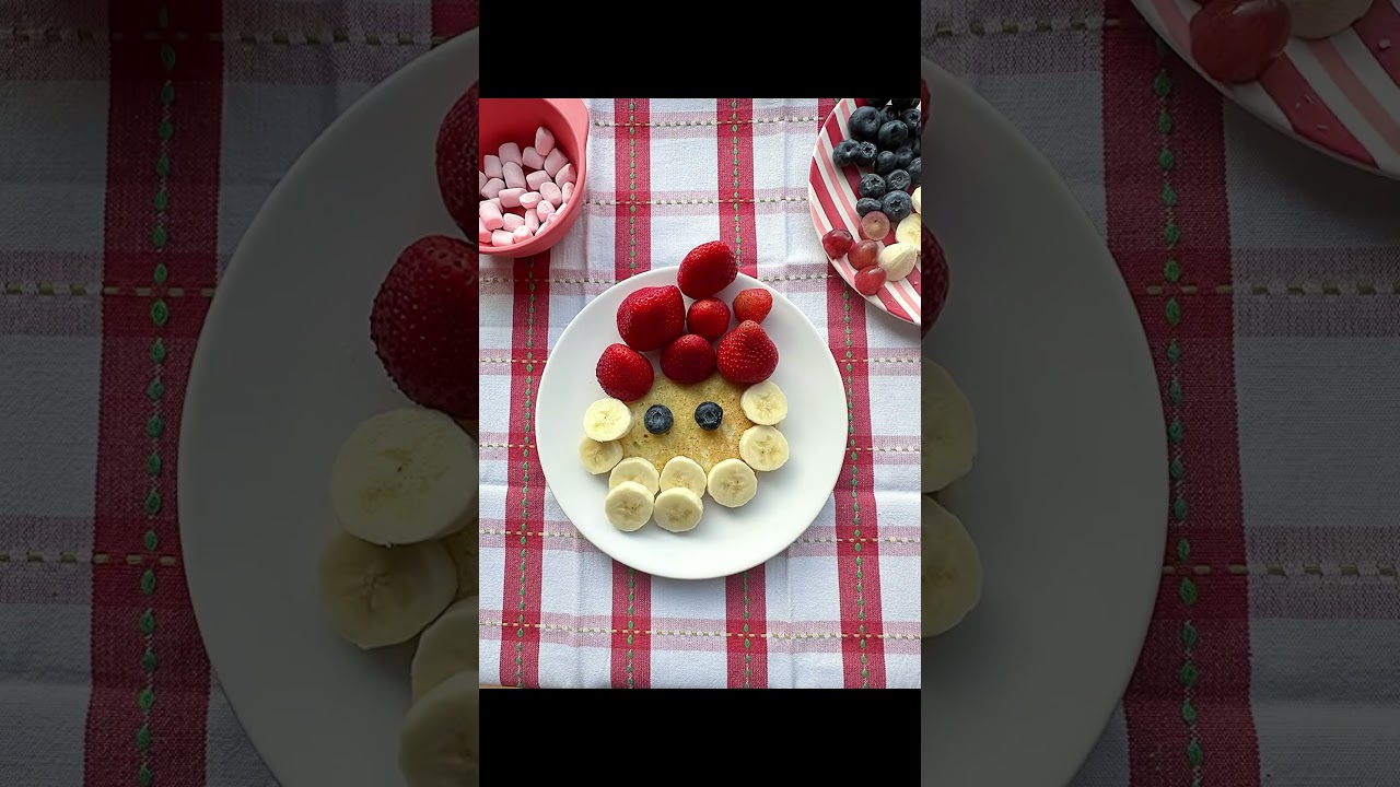 Santa Pancakes for Christmas #recipe #christmaspancakes