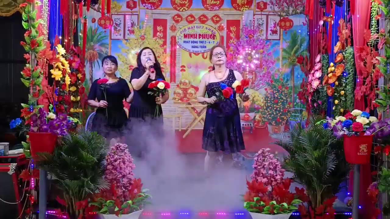 Phát trực tiếp của CLB HÁT VỚI NHAU MINH PHỤC, hoặc động vào ngày thứ 4 và thứ 7 hàng tuần,