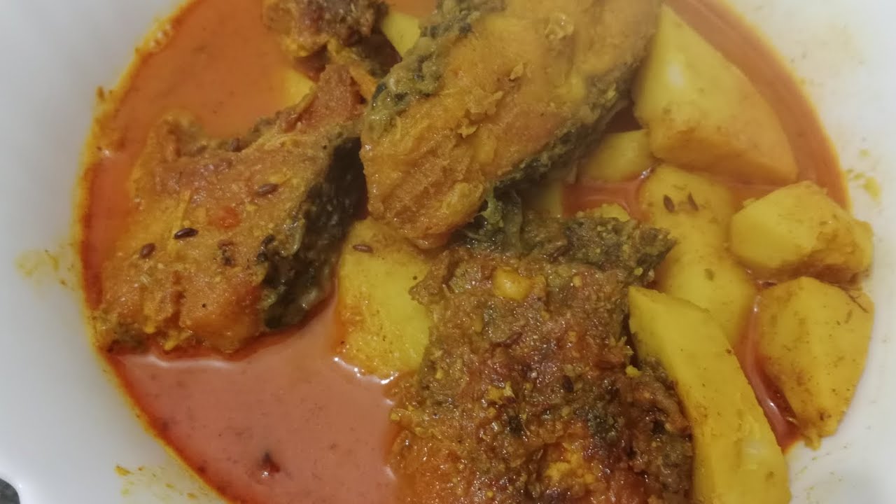 Machhali Arabi ka curry  मछली अरबी का करी 