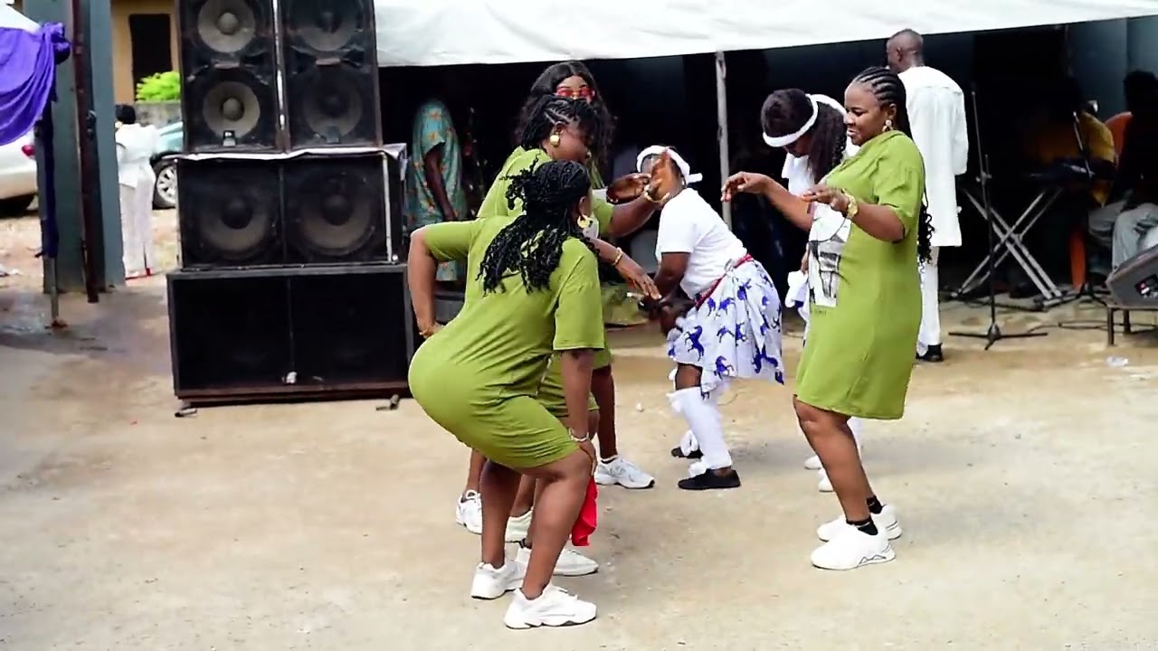 Dancing step from Delta State 