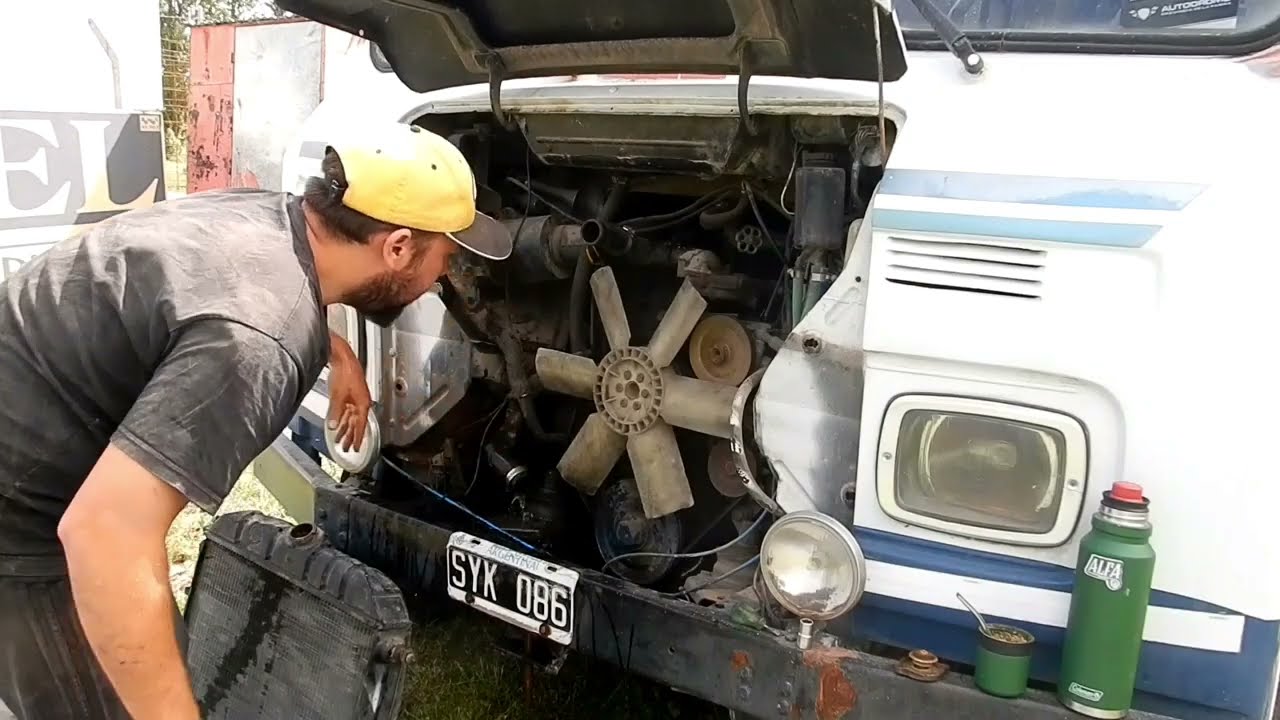 👉CAMBIO BOMBA DE AGUA DE MOTOR👈 MOTORHOME MERCEDES BENZ 608 🚐 FAMILIA VIAJERA 👪