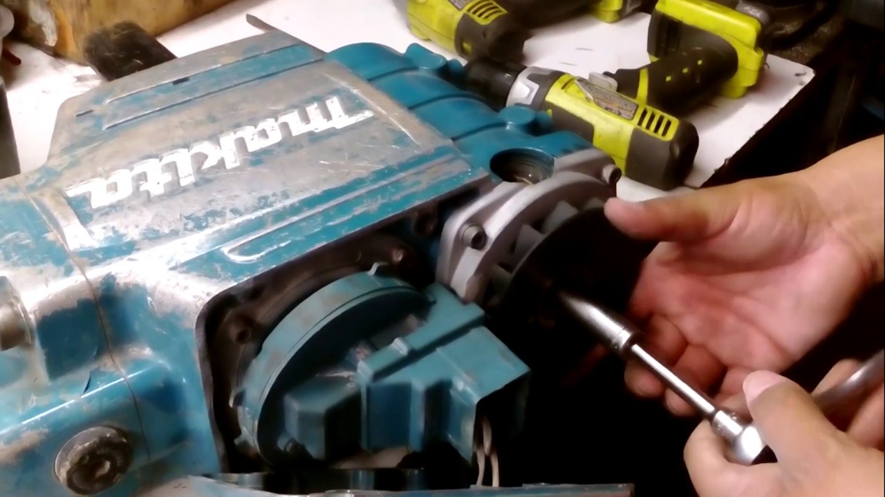 Como desarmar un Martillo Demoledor Makita HM1810