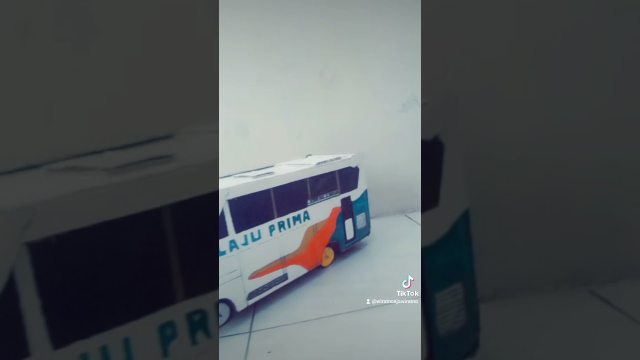 balapan adu skill bus laju prima vs Sudiro Tungga jaya