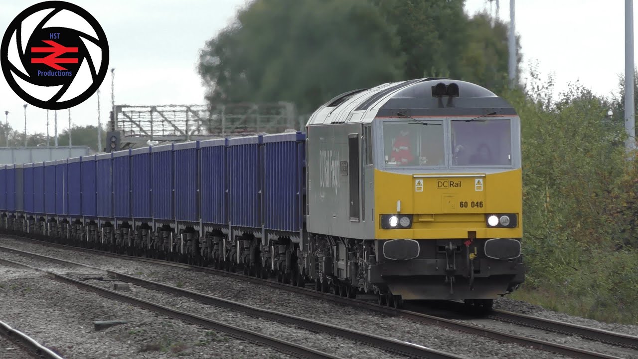 Trains at West Ruislip (CML) - 29/10/2024