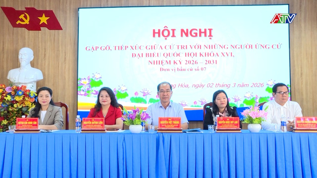 Ứng cử viên Đại biểu Quốc hội khóa XVI tiếp xúc cử tri vận động bầu cử tại đơn vị bầu cử số 7