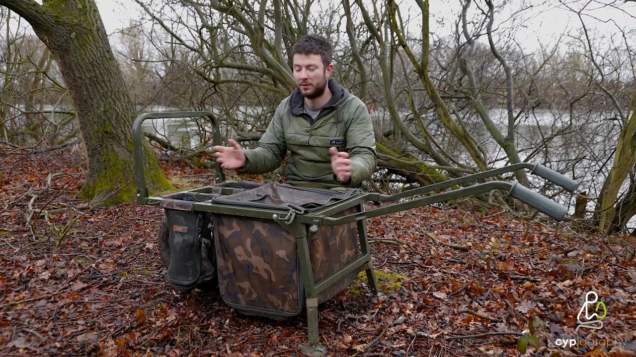 CARP FISHING REVIEW - Fox Explorer Barrow