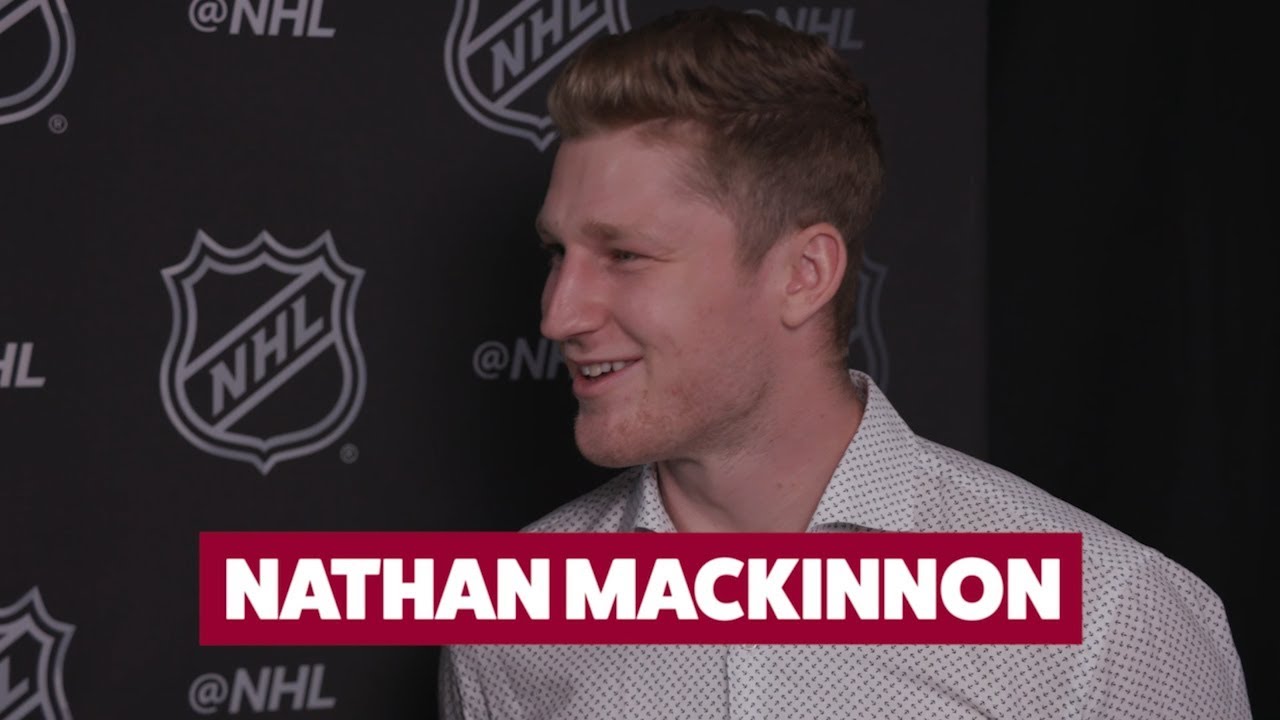 What's in the Box: Nathan MacKinnon