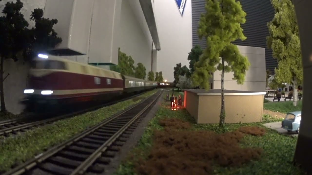 H0 Bauprojekt Teil 7 DDR Deutsche Reichsbahn - Landschaft