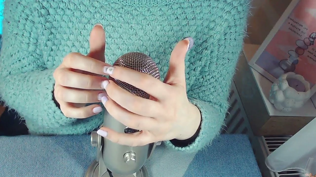 ASMR @ Barangol&aacute;s egy &eacute;kszerdobozban //Jewelery box