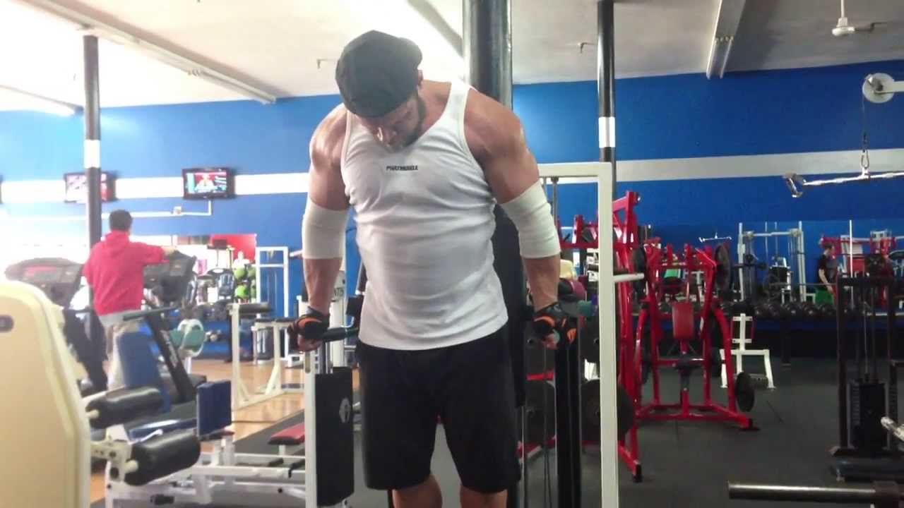 Pec Minor Dips