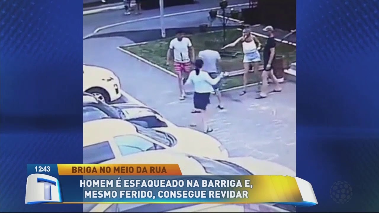 Homem &eacute; esfaqueado na barriga e, mesmo ferido, consegue revidar - Tribuna da Massa (11/07/19)