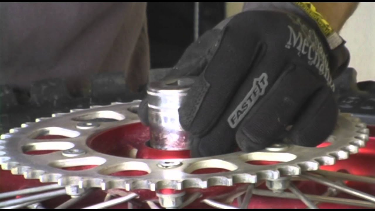 Talon Rear Wheel Bearings.wmv