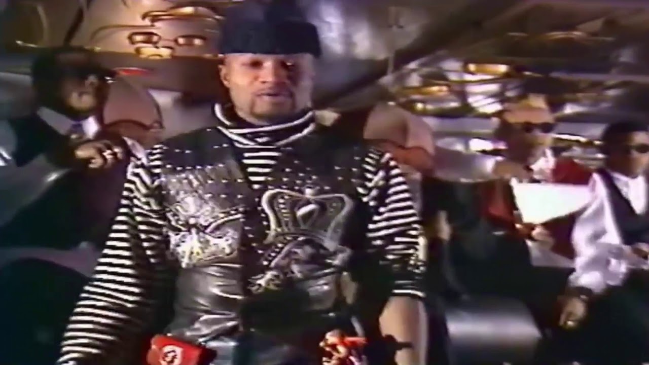 Koffi Olomide - Amen (feat. Babia Ndonga) (Clip Officiel)