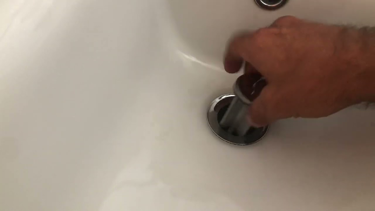 Come regolare il tappo del bidè- lavandino