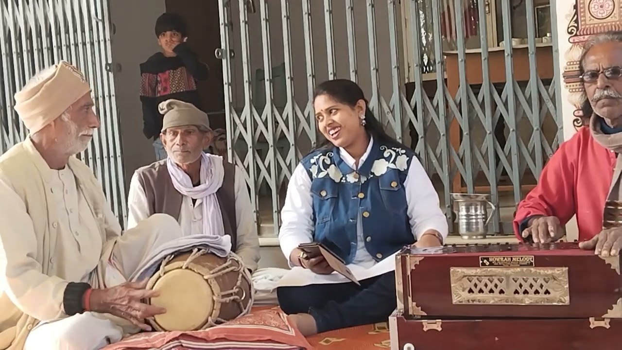 ८२३)बईठकी में #purvi #महेंद्रमिश्र | सबका के तरनी राम जी |गायिका #रेणुराज ढोलक #प्रभुतिवारी १७.१२.२४