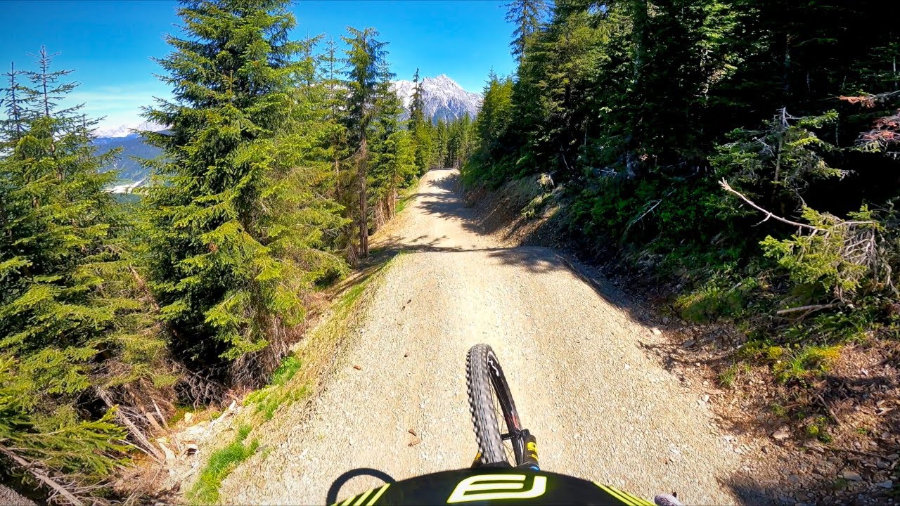 GoPro HOT SHOTS + Flow Link | BIKE PARK LEOGANG