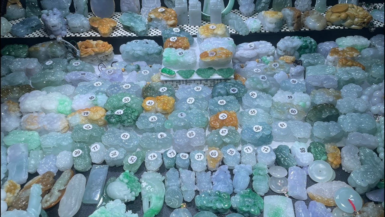 2月2號毛哥凌晨場“翡翠貔貅一哥”正在直播！工廠翡翠一手貨源一劍也是批發價#jade #綠a翡翠 #古玉收藏#定制翡翠 #毛哥精選翡翠