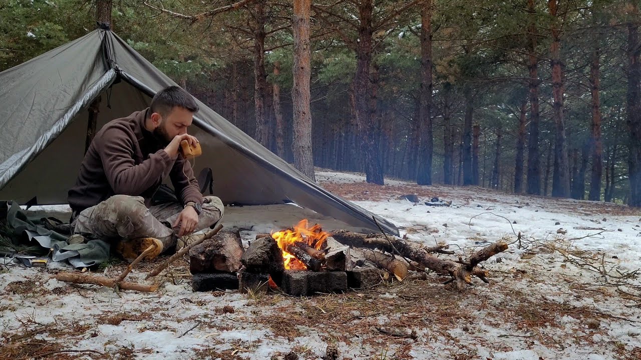 TEK BAŞINA KAR KAMPI / BUSHCRAFT TARP / 4K