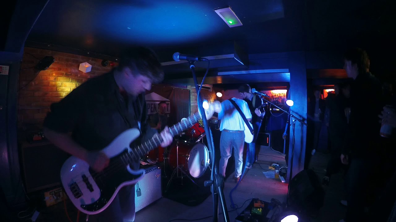 THE HORSE HEADS 2  IVW FEB 2 BMENT