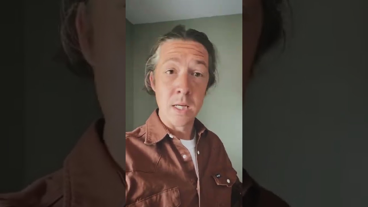 I don't smoke weed... #shorts