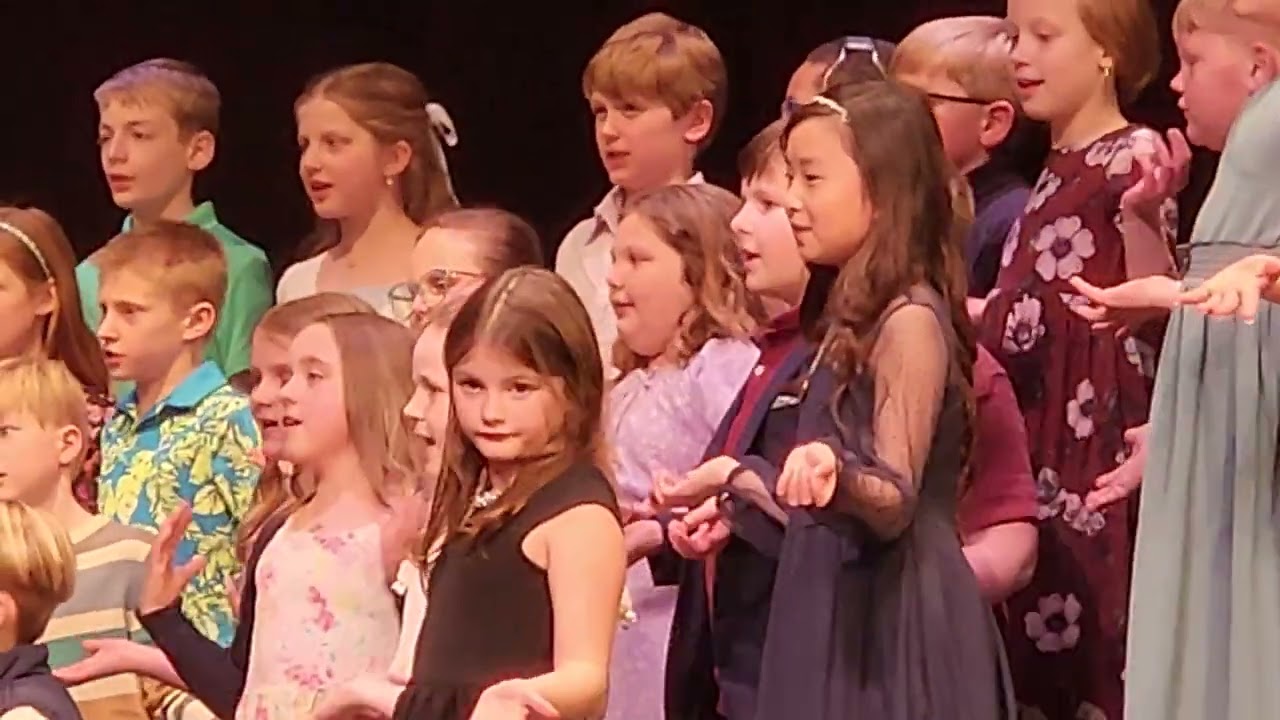 School choir show 2