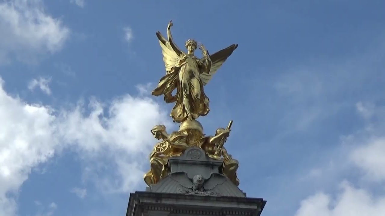London #2 Summer 2019rev