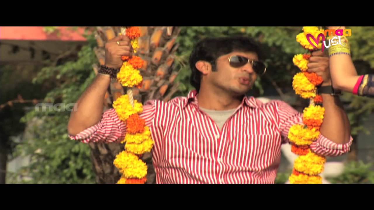 Ravi & Lasya : Uyyala Jampala Song